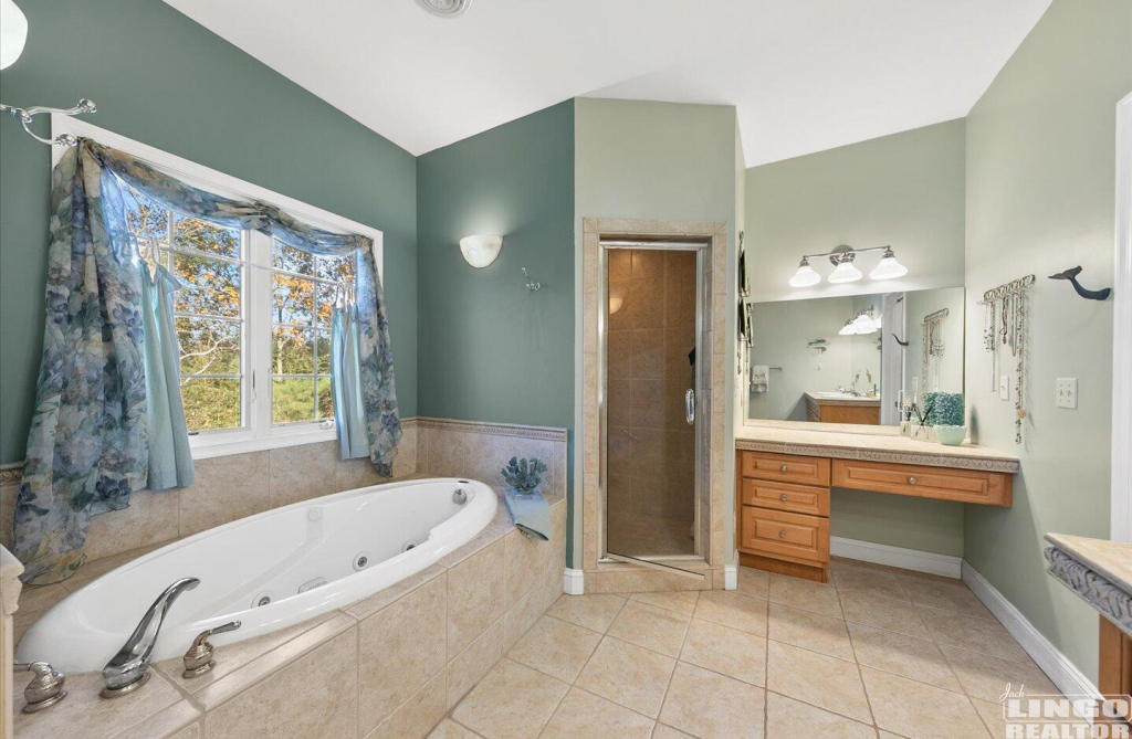 25 3 THOMPSON COURT Rental Property