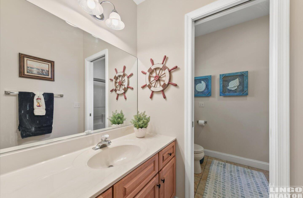 33 3 THOMPSON COURT Rental Property