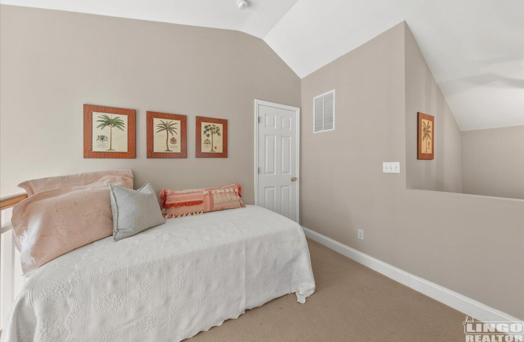 38 3 THOMPSON COURT Rental Property