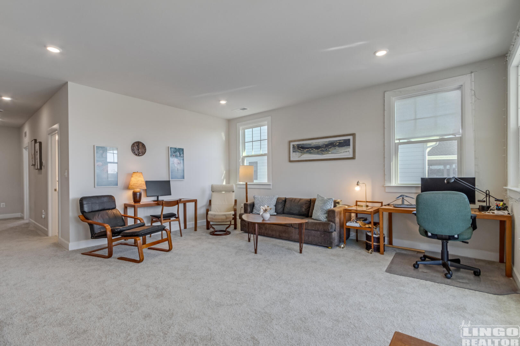 img_1907_292 35727 BENJAMIN RUSH DRIVE Rental Property