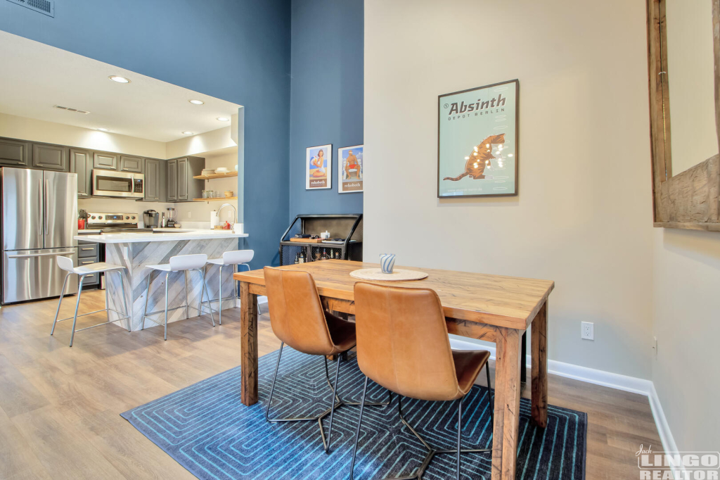 img_7936_542 241 AMERICAN EAGLE WAY #12 Rental Property