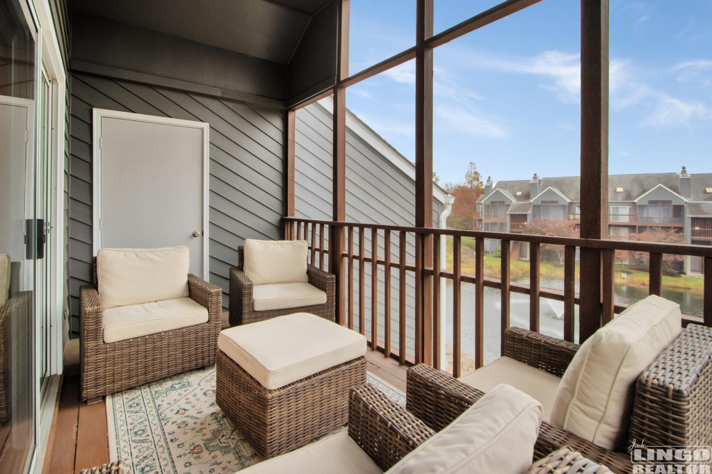 img_7942_588 241 AMERICAN EAGLE WAY #12 Rental Property