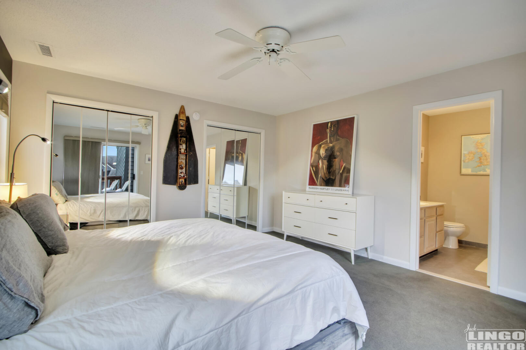 img_7960_462 241 AMERICAN EAGLE WAY #12 Rental Property