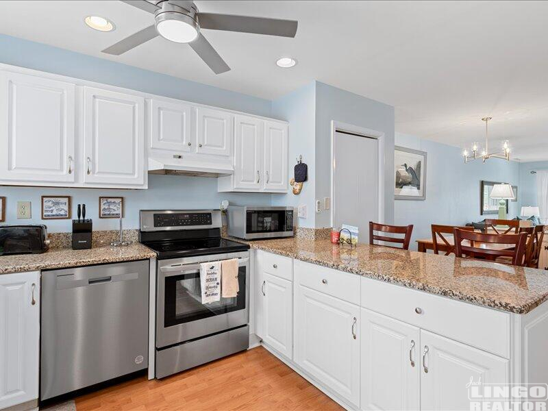05-Dr 5 SEABREEZE VILLAGE  Rental Property