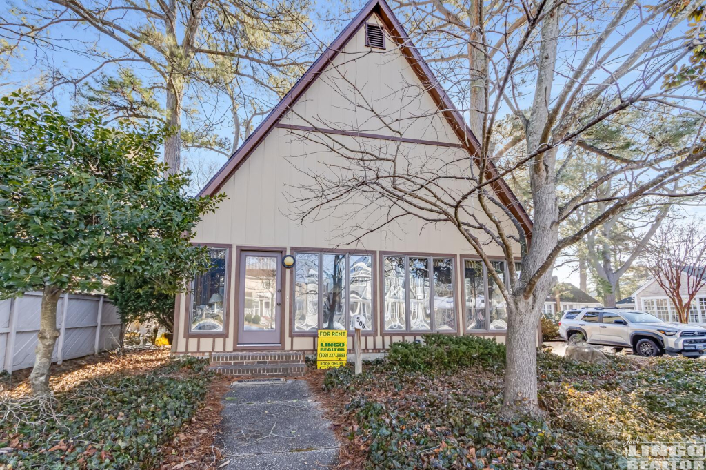 001_img_0390_153 506 SCARBOROUGH AVENUE Rental Property 001_img_0390_153 506 SCARBOROUGH AVENUE Rental Property