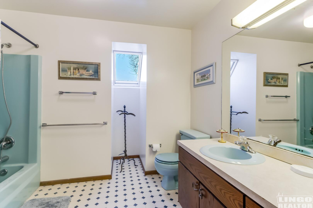 025_img_0462_303 506 SCARBOROUGH AVENUE Rental Property 025_img_0462_303 506 SCARBOROUGH AVENUE Rental Property