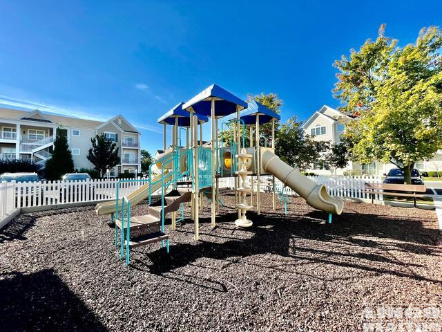 gcpplay 41300 GLOUCESTER DRIVE Rental Property