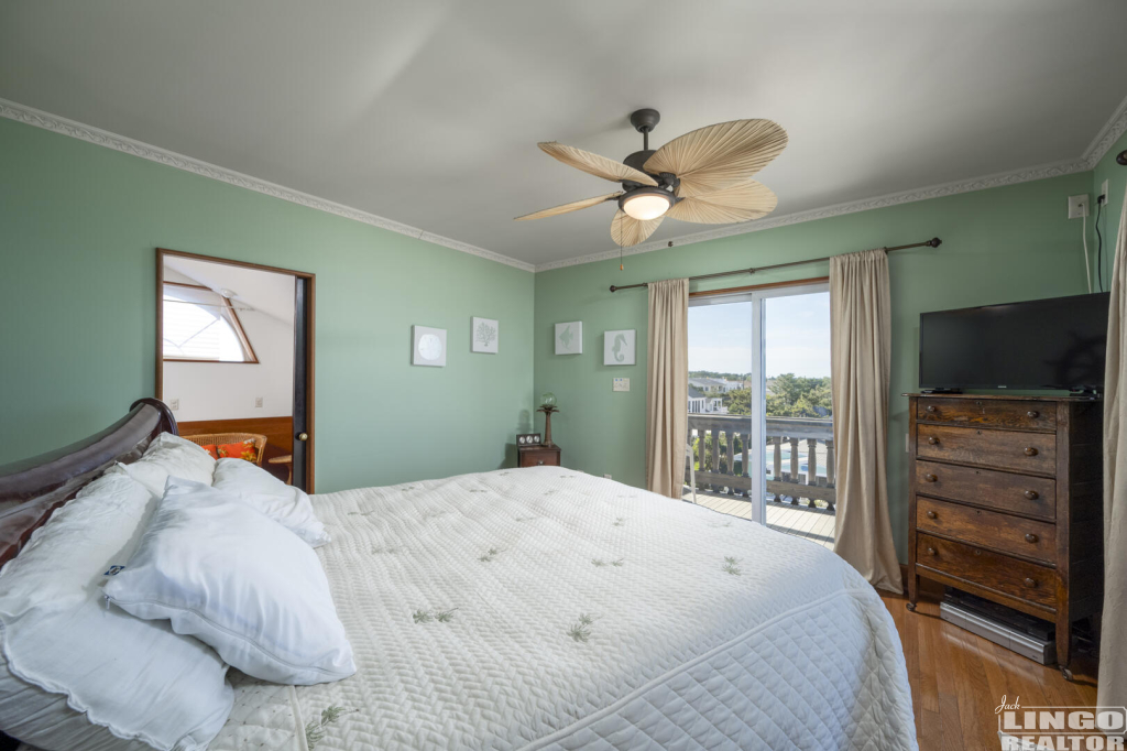 Saulsbury10-49+(1) 10 SAULSBURY STREET Rental Property