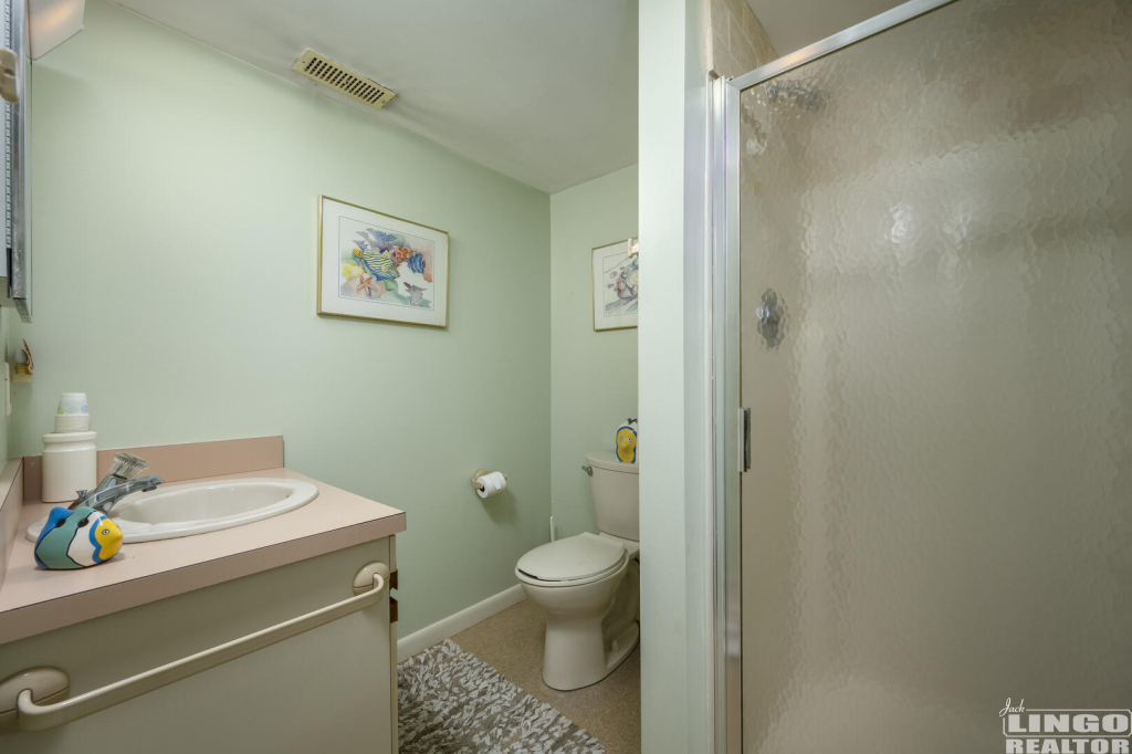 Saulsbury10-60+(1) 10 SAULSBURY STREET Rental Property