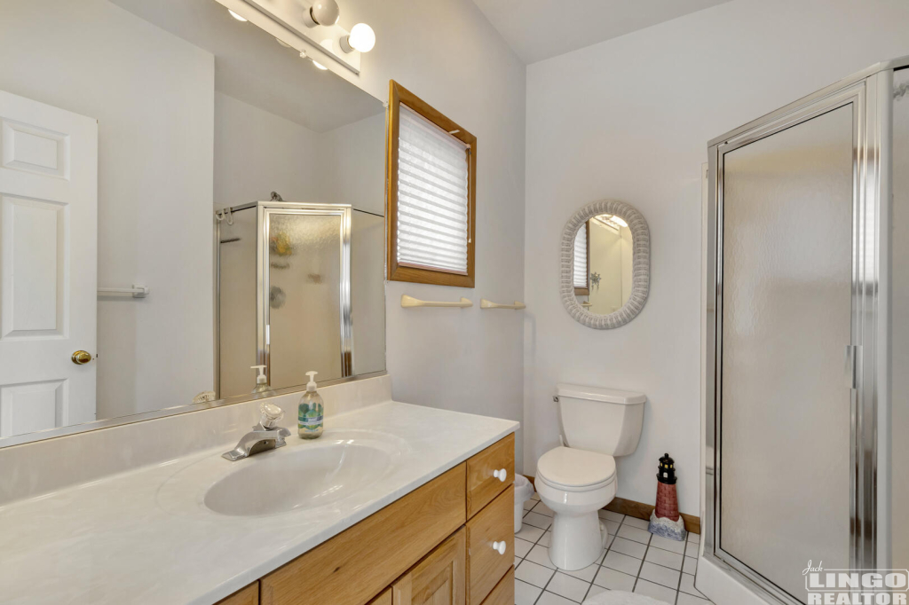 026_img_6918_633 23 PEPPER AVENUE Rental Property