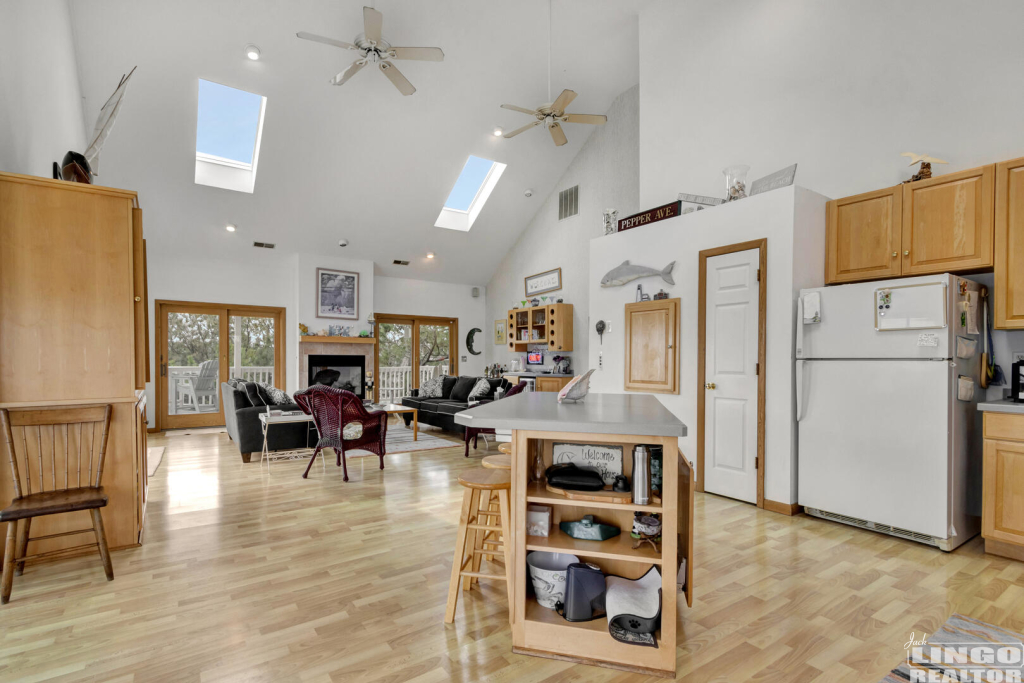 039_img_6957_257 23 PEPPER AVENUE Rental Property