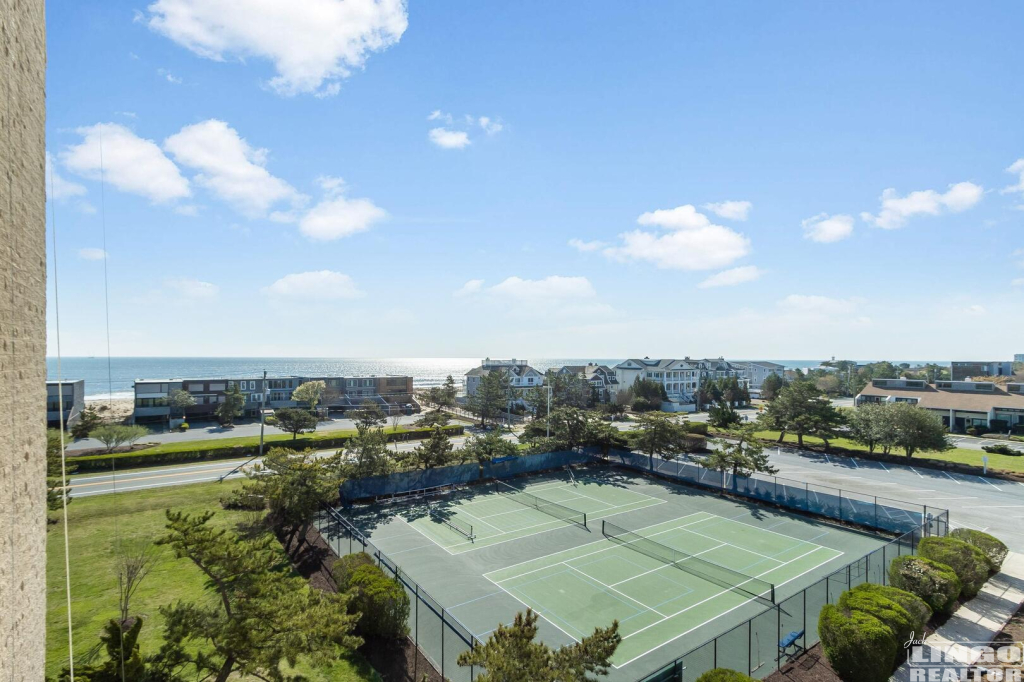 005_img_7846_520  Rental Property