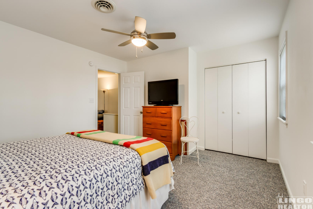 031_img_3649_597 17 COLUMBIA AVENUE Rental Property