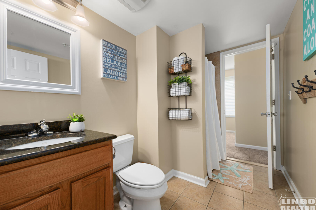24-22 3A DELANO  Rental Property