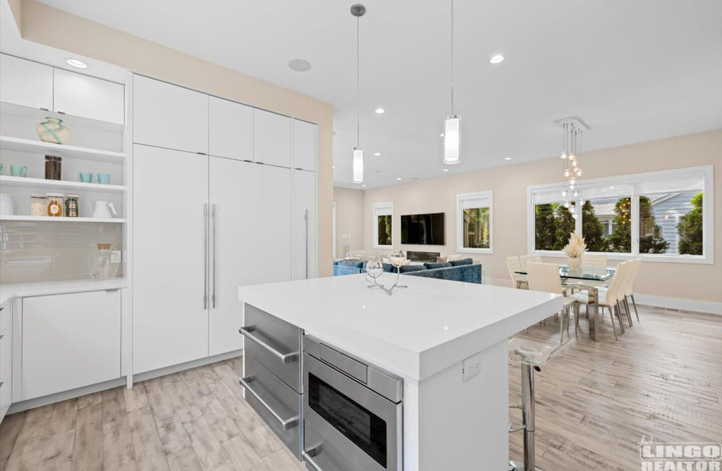 18 91 COLUMBIA AVENUE Rental Property 18 91 COLUMBIA AVENUE Rental Property