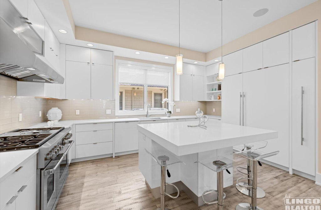 19 91 COLUMBIA AVENUE Rental Property 19 91 COLUMBIA AVENUE Rental Property