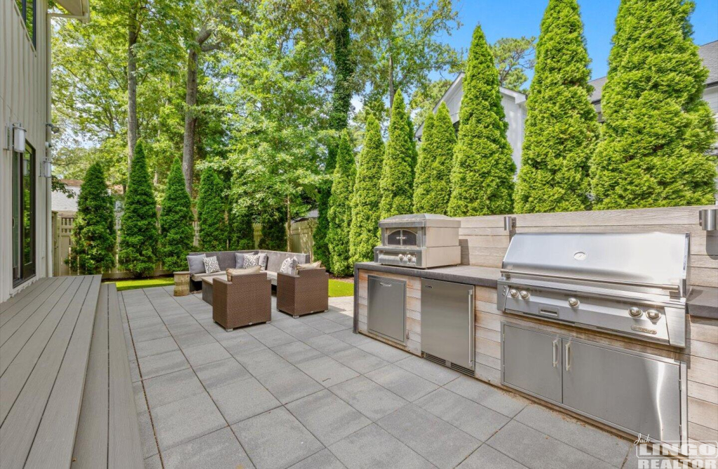 24 91 COLUMBIA AVENUE Rental Property 24 91 COLUMBIA AVENUE Rental Property