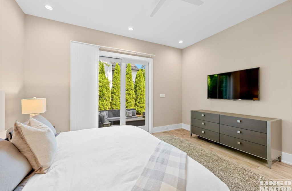 27 91 COLUMBIA AVENUE Rental Property 27 91 COLUMBIA AVENUE Rental Property