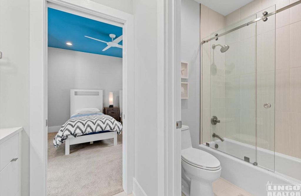 38 91 COLUMBIA AVENUE Rental Property 38 91 COLUMBIA AVENUE Rental Property