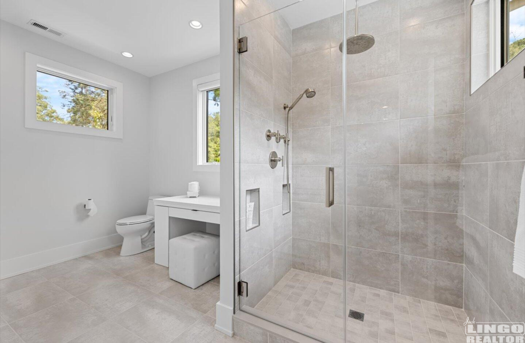 49 91 COLUMBIA AVENUE Rental Property 49 91 COLUMBIA AVENUE Rental Property