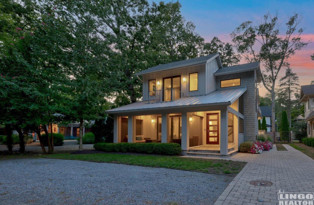 62 91 COLUMBIA AVENUE Rental Property 62 91 COLUMBIA AVENUE Rental Property