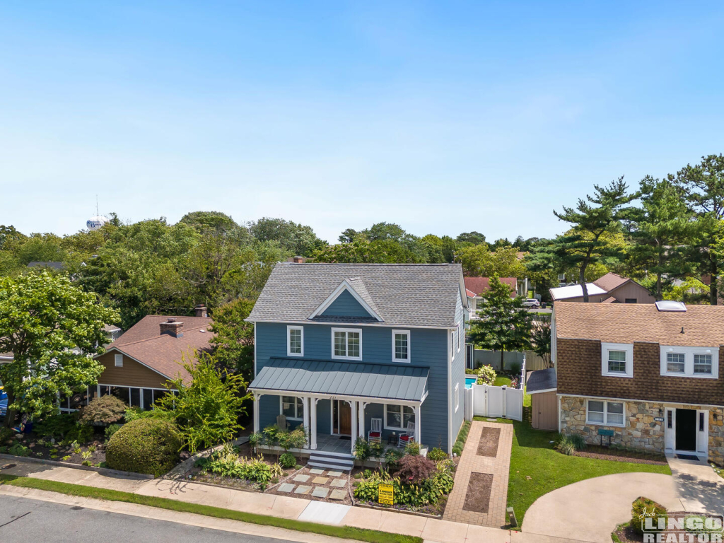 001_dji_20250717122909_0014_d_963 207 COUNTRY CLUB DRIVE Rental Property