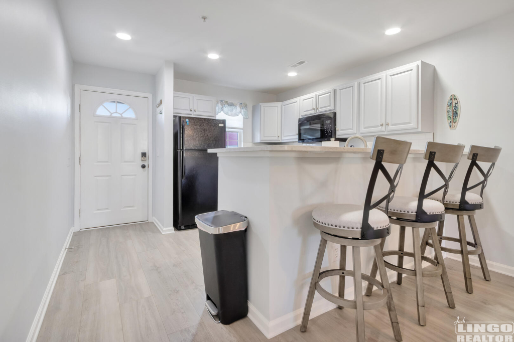 003_img_4390_544 36525 PALM DRIVE #5203  Rental Property