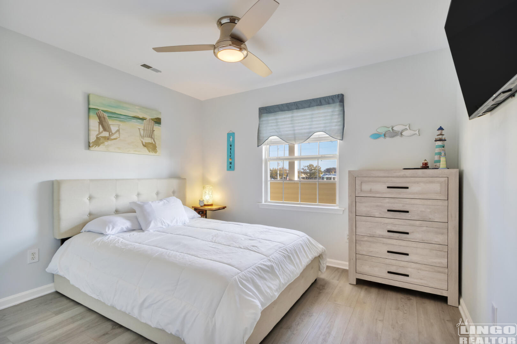 004_img_4393_61 36525 PALM DRIVE #5203  Rental Property