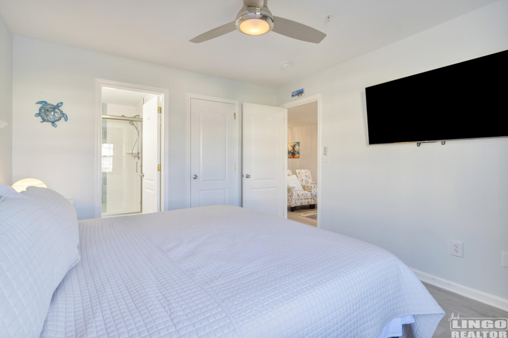 014_img_4423_279 36525 PALM DRIVE #5203  Rental Property