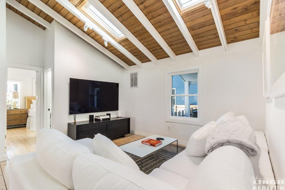 008_img_0022_104 21170 FIRST STREET Rental Property 008_img_0022_104 21170 FIRST STREET Rental Property