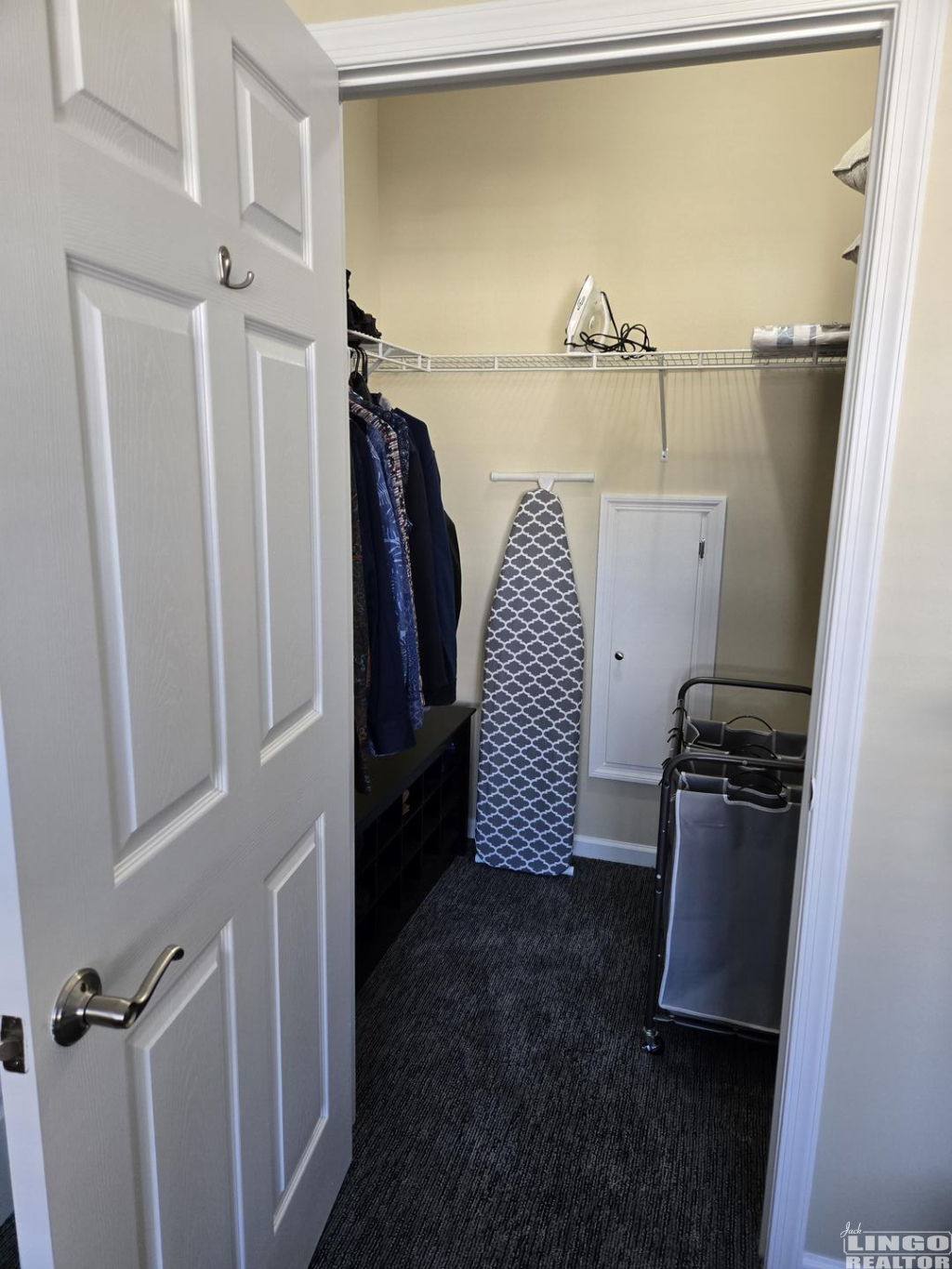 20251102_104141 19688 CHELMER DRIVE #17 Rental Property 20251102_104141 19688 CHELMER DRIVE #17 Rental Property