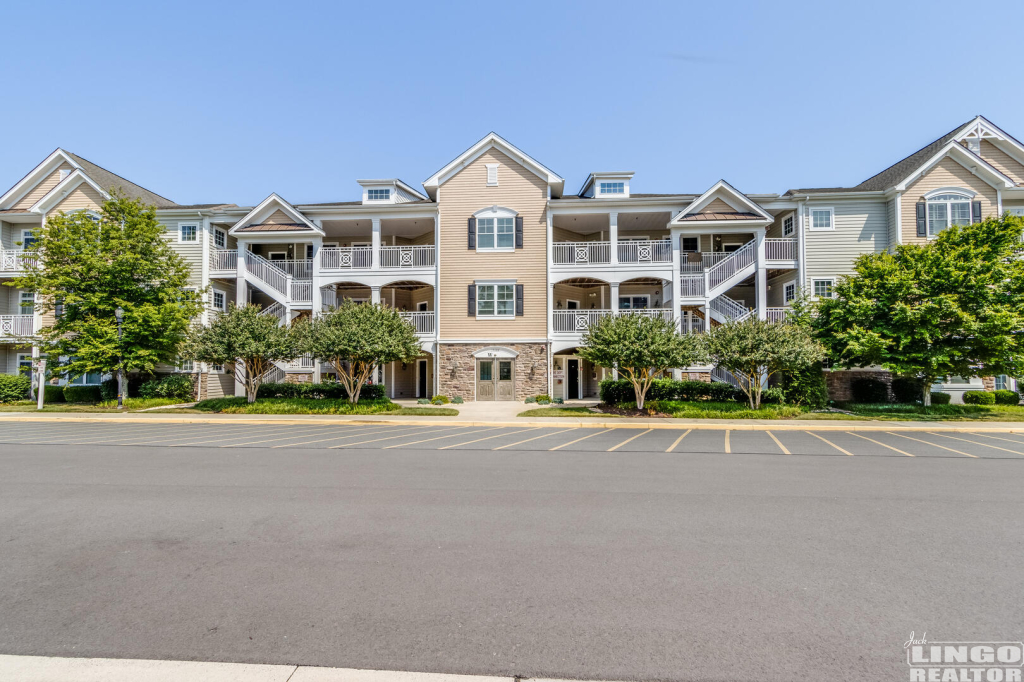 img_1647_304 19688 CHELMER DRIVE #17 Rental Property img_1647_304 19688 CHELMER DRIVE #17 Rental Property