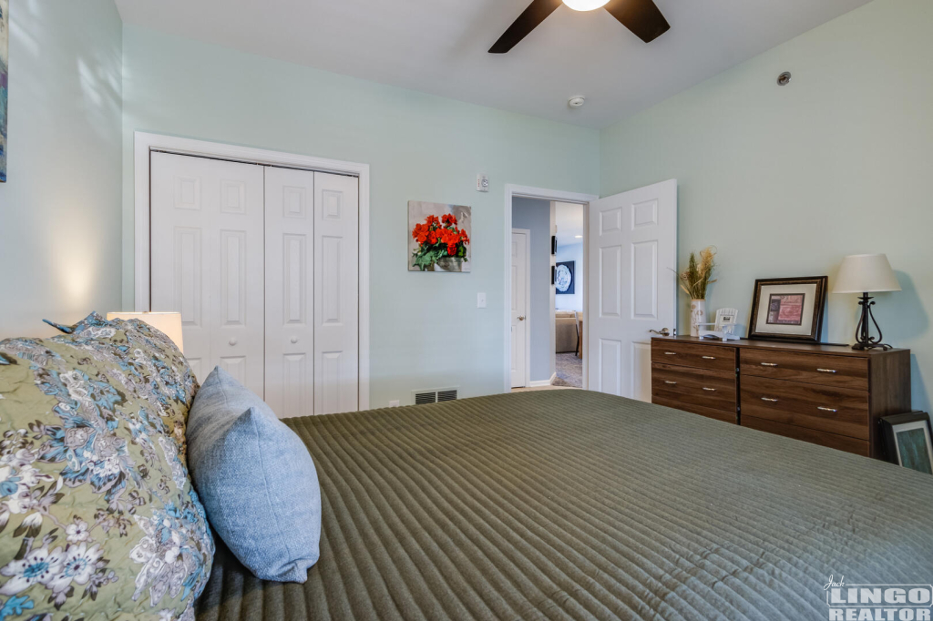 img_3532_541 19688 CHELMER DRIVE #17 Rental Property img_3532_541 19688 CHELMER DRIVE #17 Rental Property