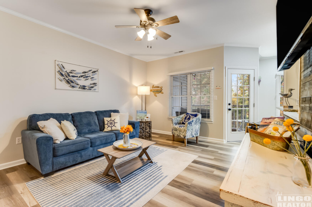 005_img_4639_947 515 CASCADE LANE   Rental Property