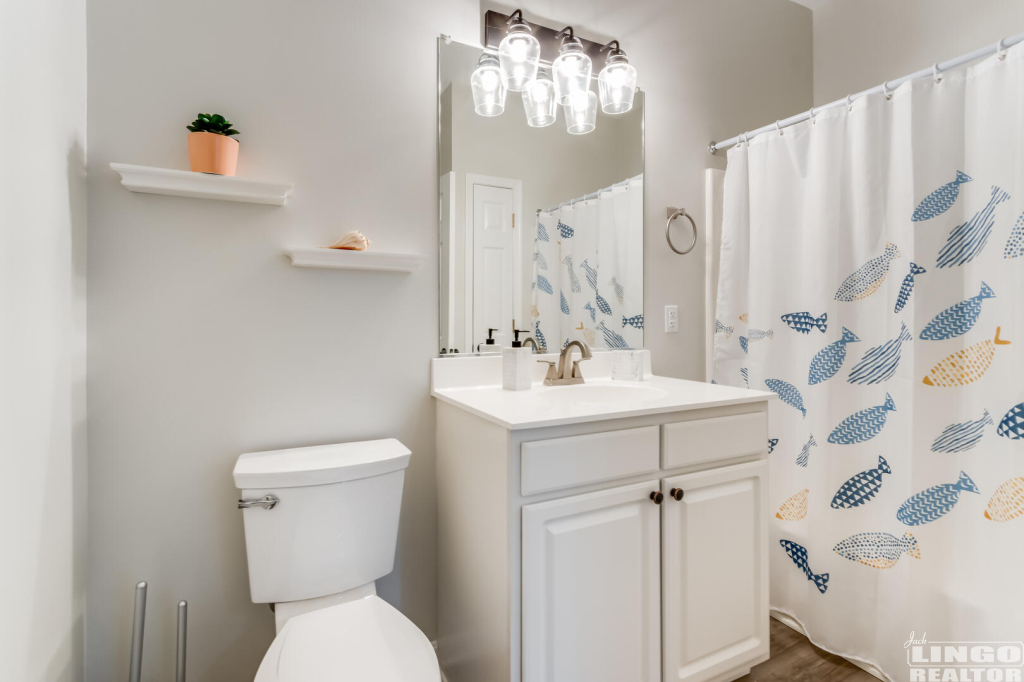 017_img_4675_241 515 CASCADE LANE   Rental Property