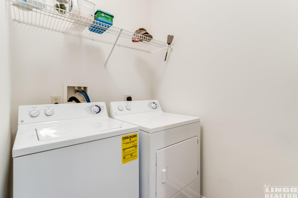 018_img_4678_901 515 CASCADE LANE   Rental Property