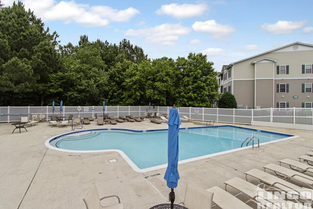 img_6486_293 515 CASCADE LANE   Rental Property