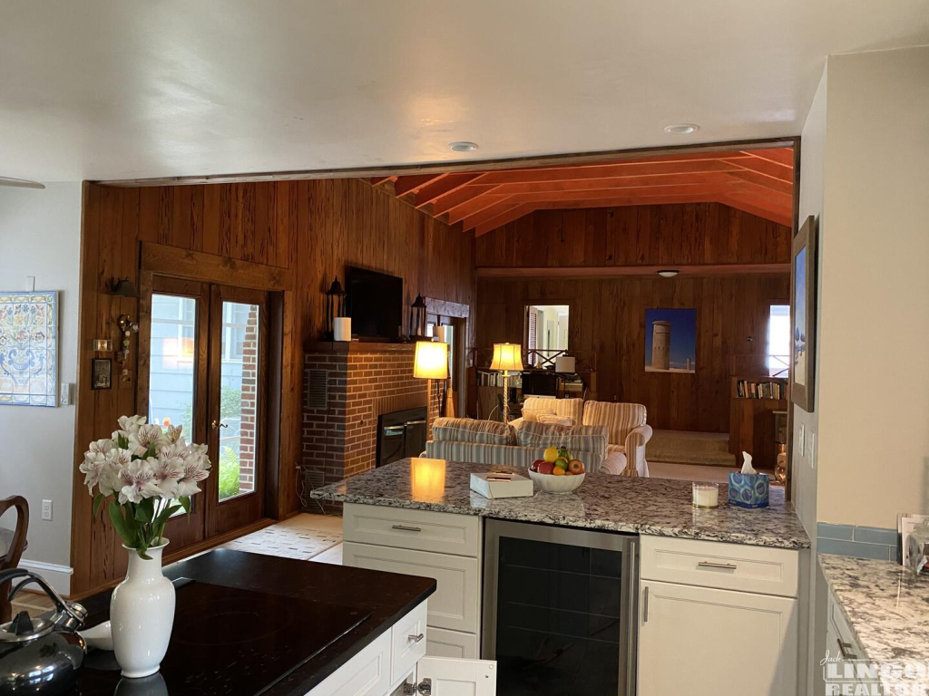 living+room+2020+june+2 5 BROAD HOLLOW   Rental Property