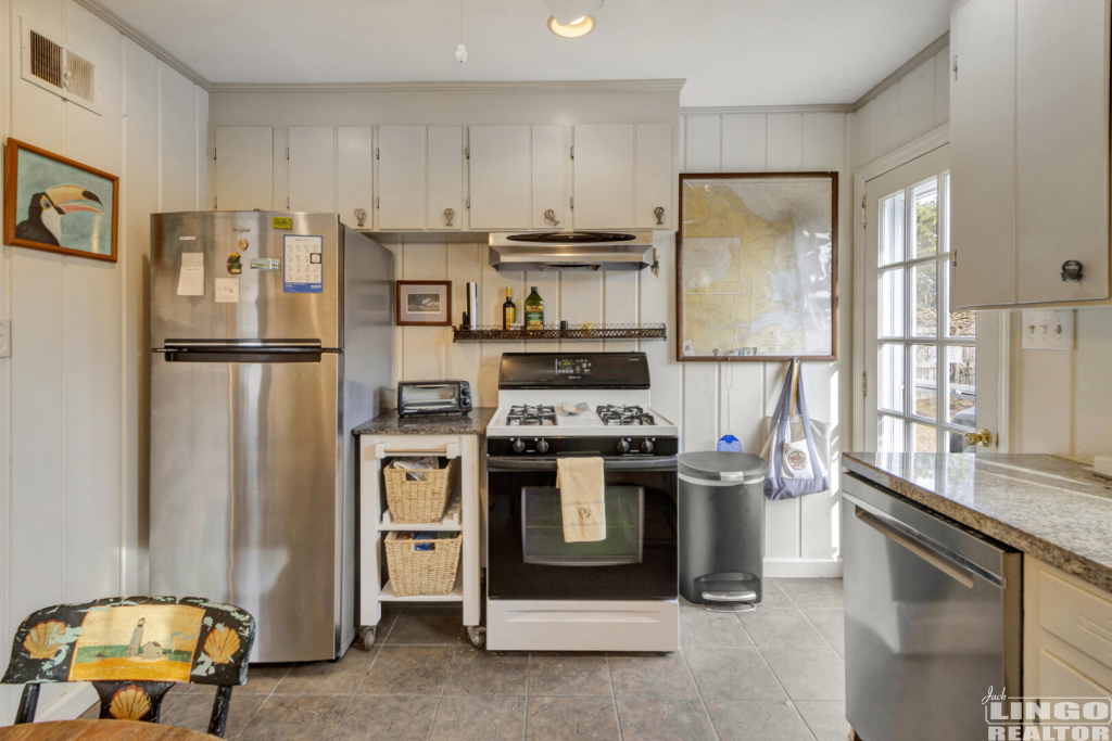 img_8869_843 38747 SEAGULL DRIVE Rental Property