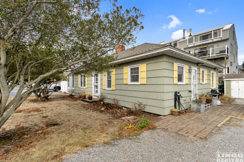 img_8938_255 38747 SEAGULL DRIVE Rental Property