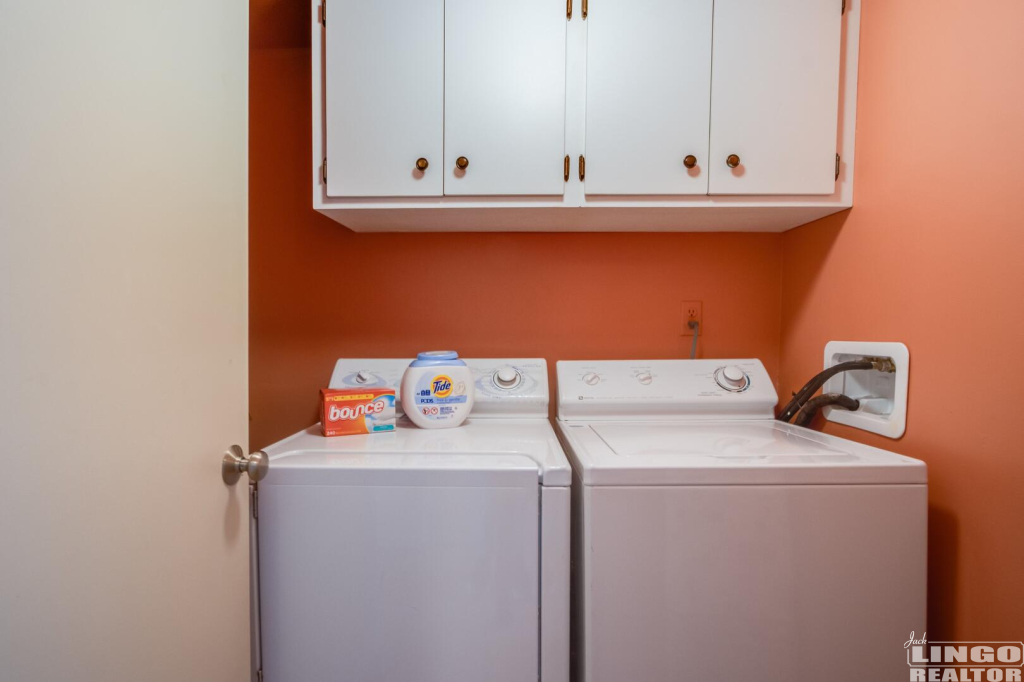 img_0514 7 SNUG HARBOR  Rental Property