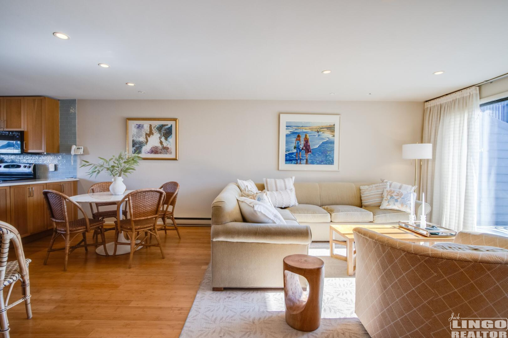 img_0553 7 SNUG HARBOR  Rental Property