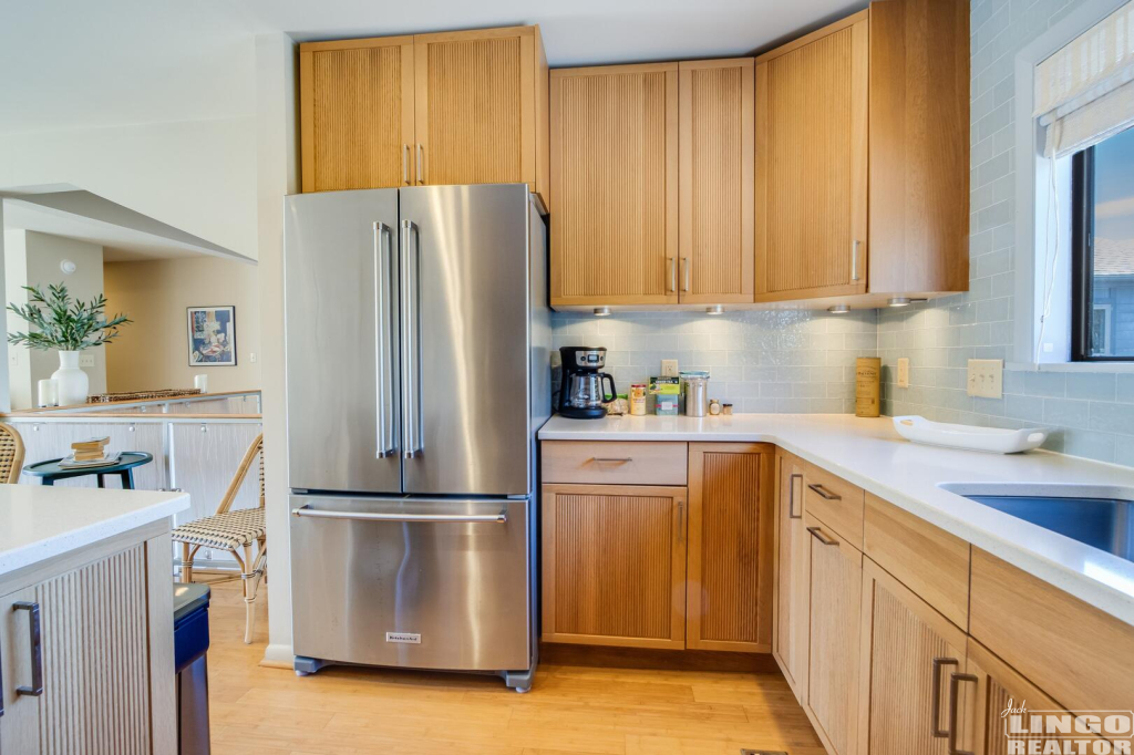 img_0565 7 SNUG HARBOR  Rental Property