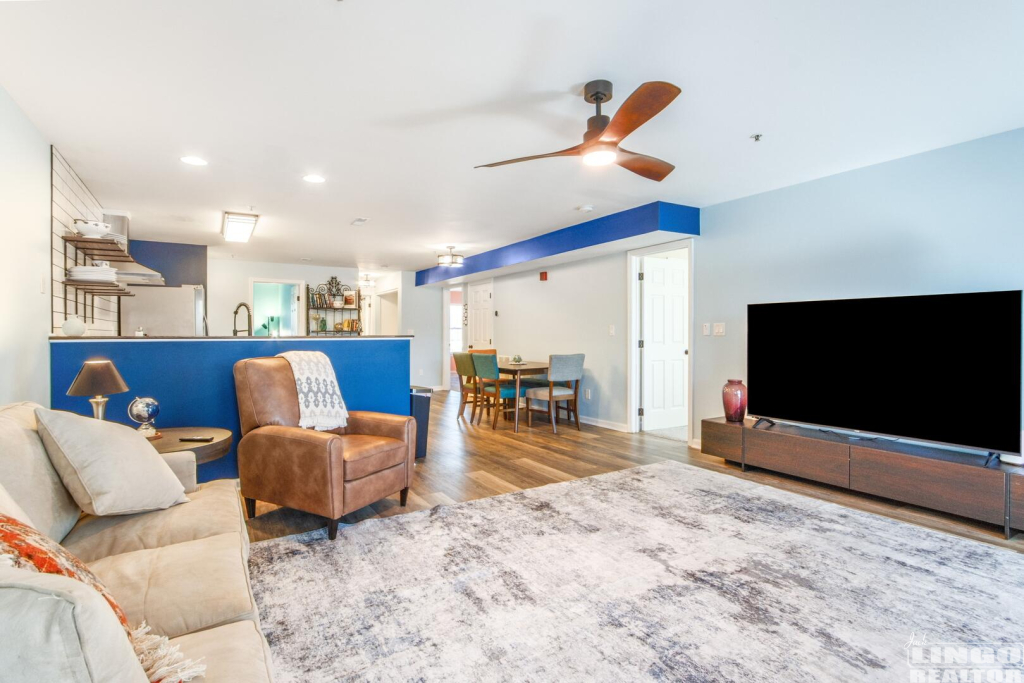 img_4925 3600 SANIBEL CIRCLE #3607 Rental Property