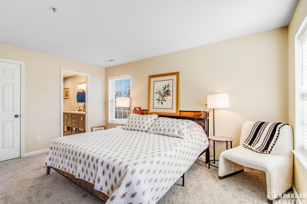 img_4934 3600 SANIBEL CIRCLE #3607 Rental Property