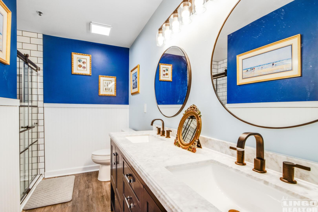 img_4937 3600 SANIBEL CIRCLE #3607 Rental Property