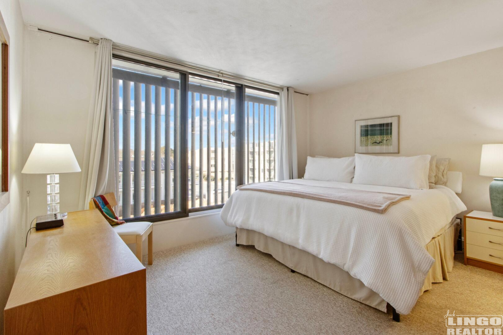 img_0849 524 EDGEWATER HOUSE  Rental Property