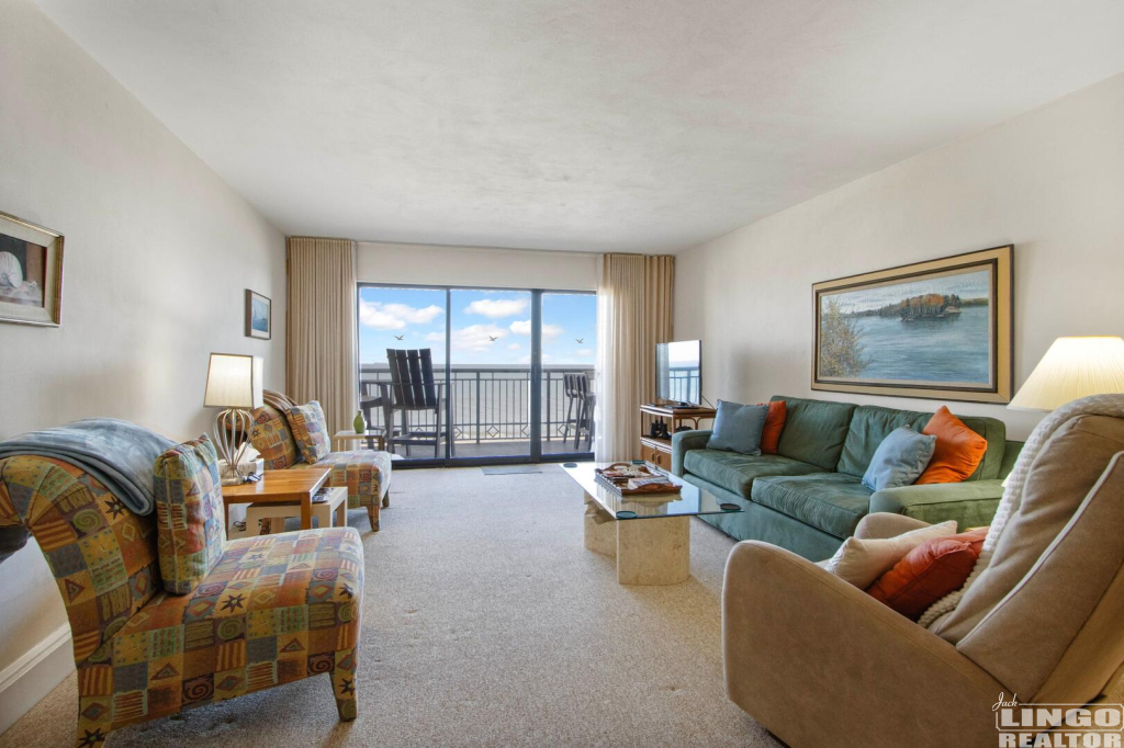 img_0879 524 EDGEWATER HOUSE  Rental Property