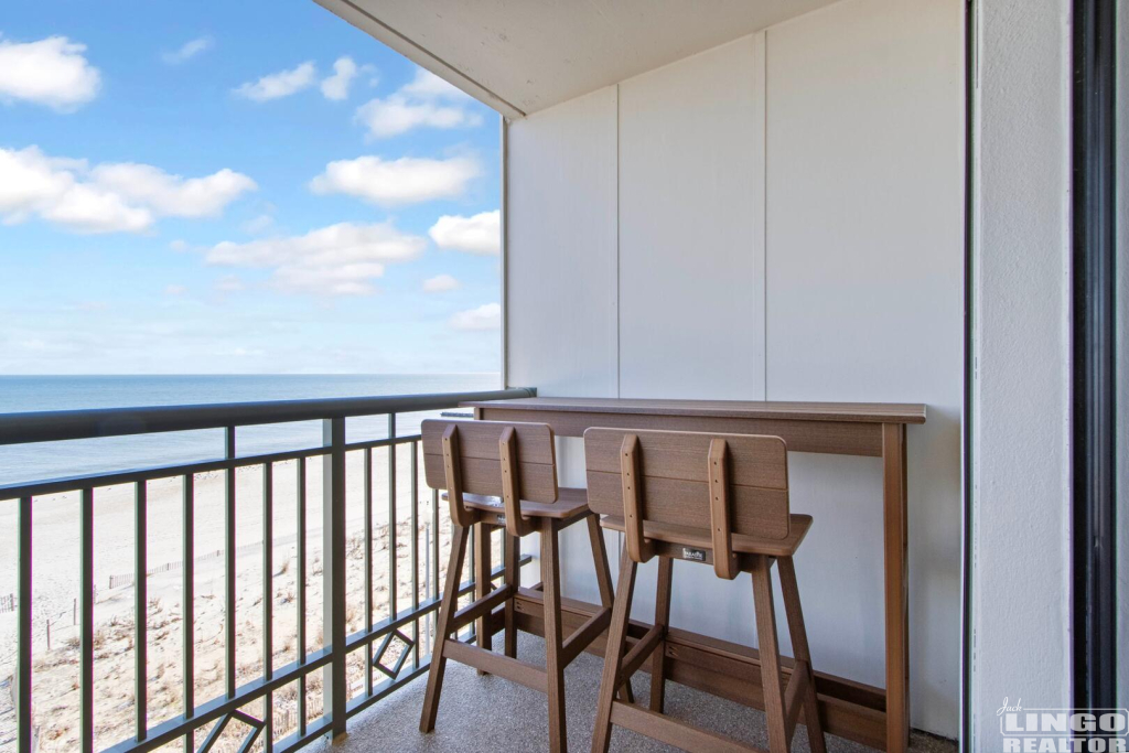 img_0894 524 EDGEWATER HOUSE  Rental Property