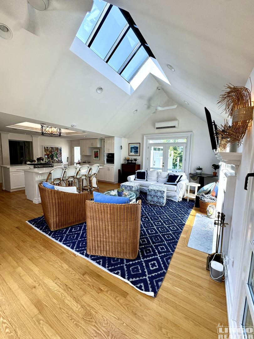 IMG_4423 9 ROLLING ROAD Rental Property